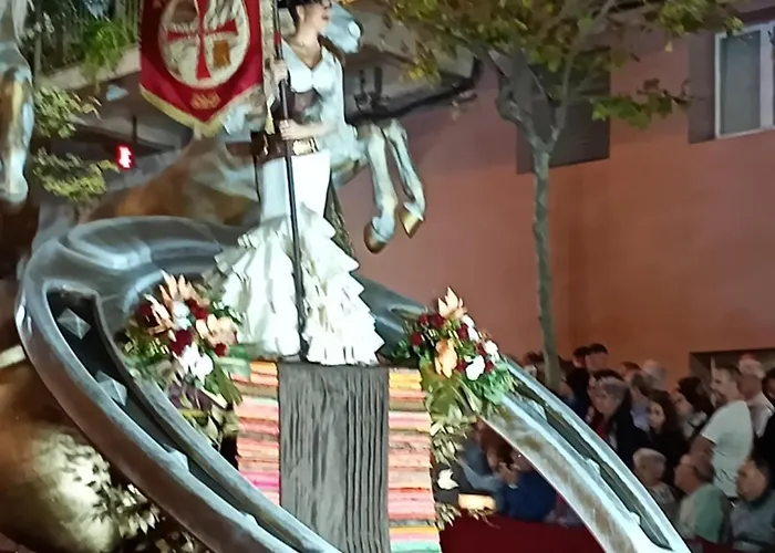 Homestay Cbs- Biking And Summer *