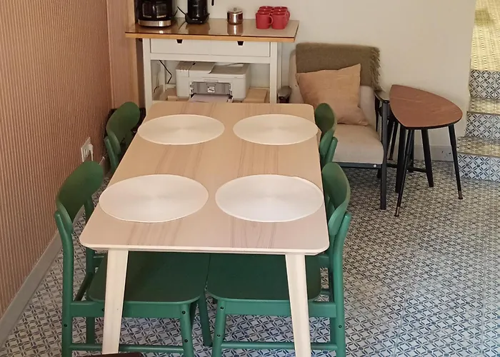 Homestay Cbs- Biking And Summer *